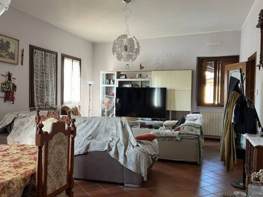 Terratetto plurifamiliare indipendente