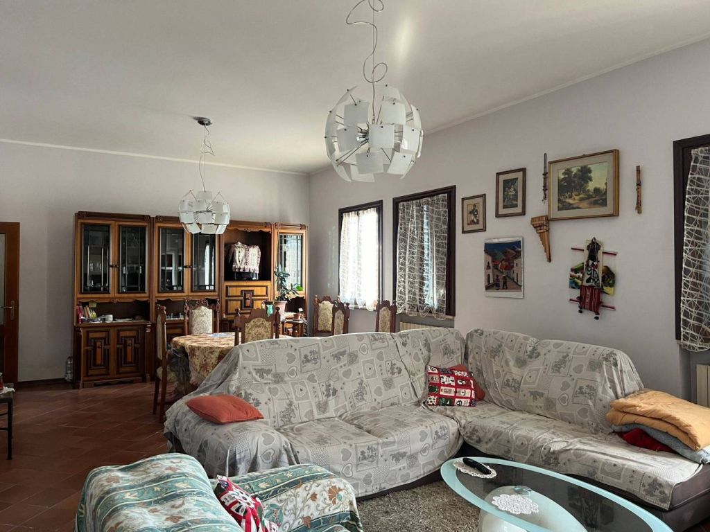 Terratetto plurifamiliare indipendente