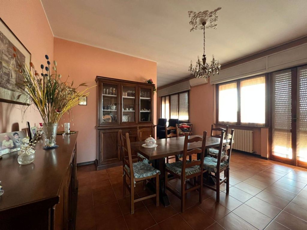 Villa plurifamiliare, Boschetto, Cremona