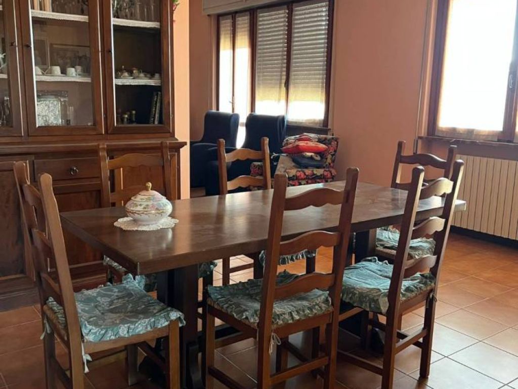 Villa plurifamiliare, Boschetto, Cremona