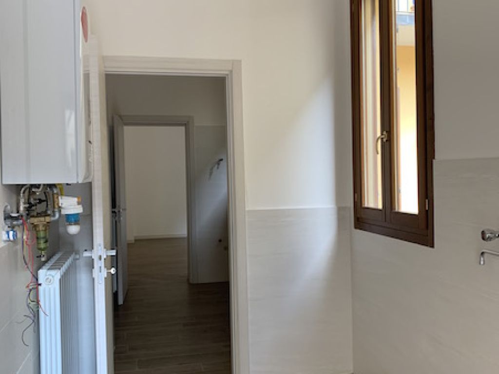 Trilocale con terrazza 