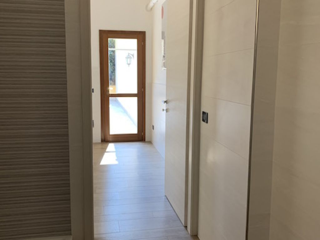 Trilocale con terrazza 