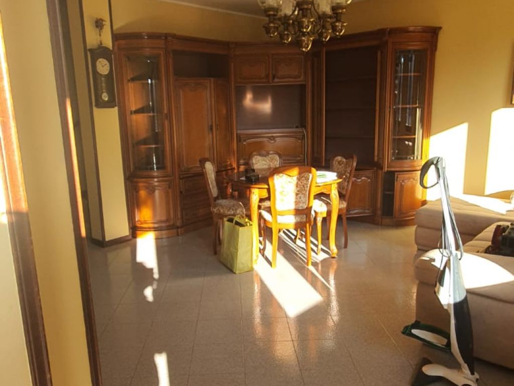 Villetta a schiera di testata