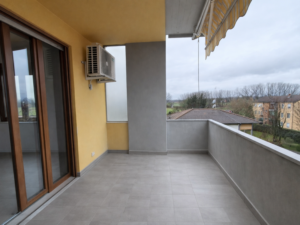 Bilocale ristrutturato con terrazzo